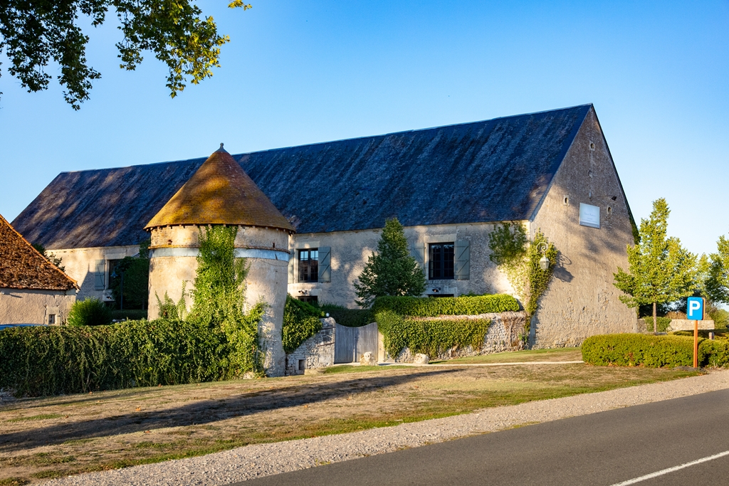 Les Ecuries